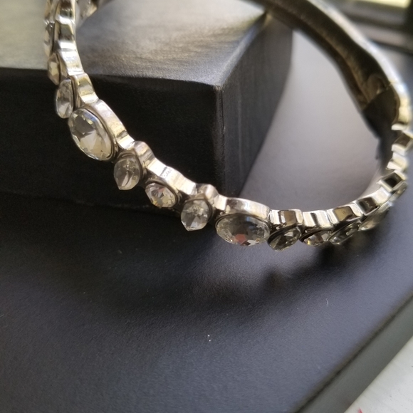 Bracelet - Picture 2 of 3